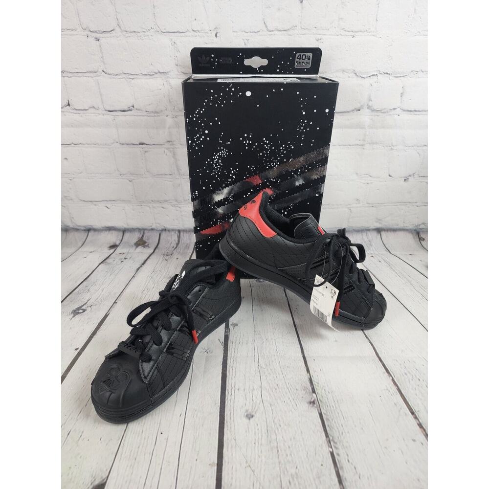 NEW w/ Box Adidas Superstar J Star Wars Darth Vader Black. Sz 4 FY0130